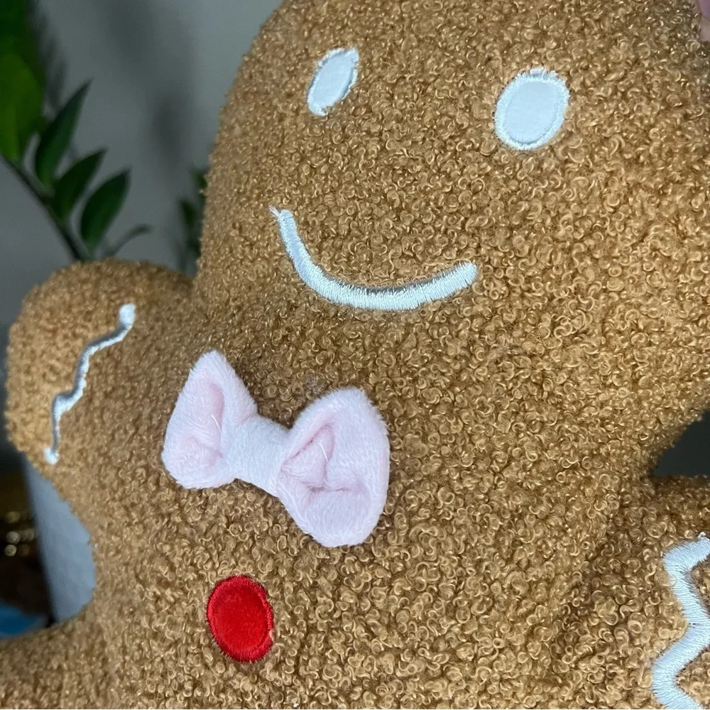 NEW Target Bullseyes Playground Gingerbread Man Pillow